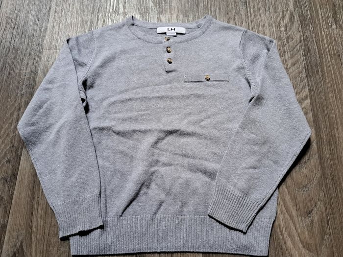 Lot de 6 pulls et sweats 6 ans - photo numéro 3