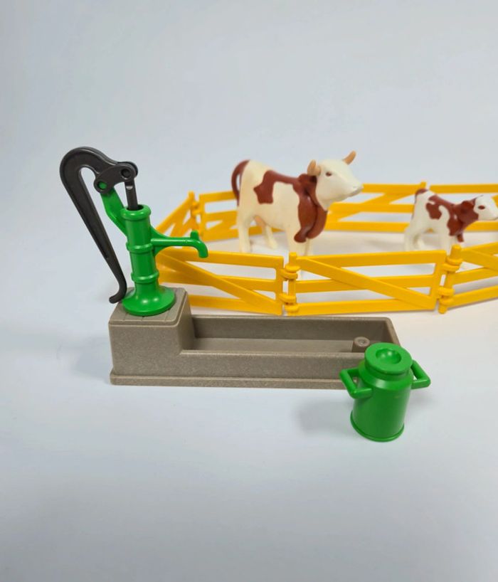 Playmobil Mangeoire avec Vaches à lait - photo numéro 4