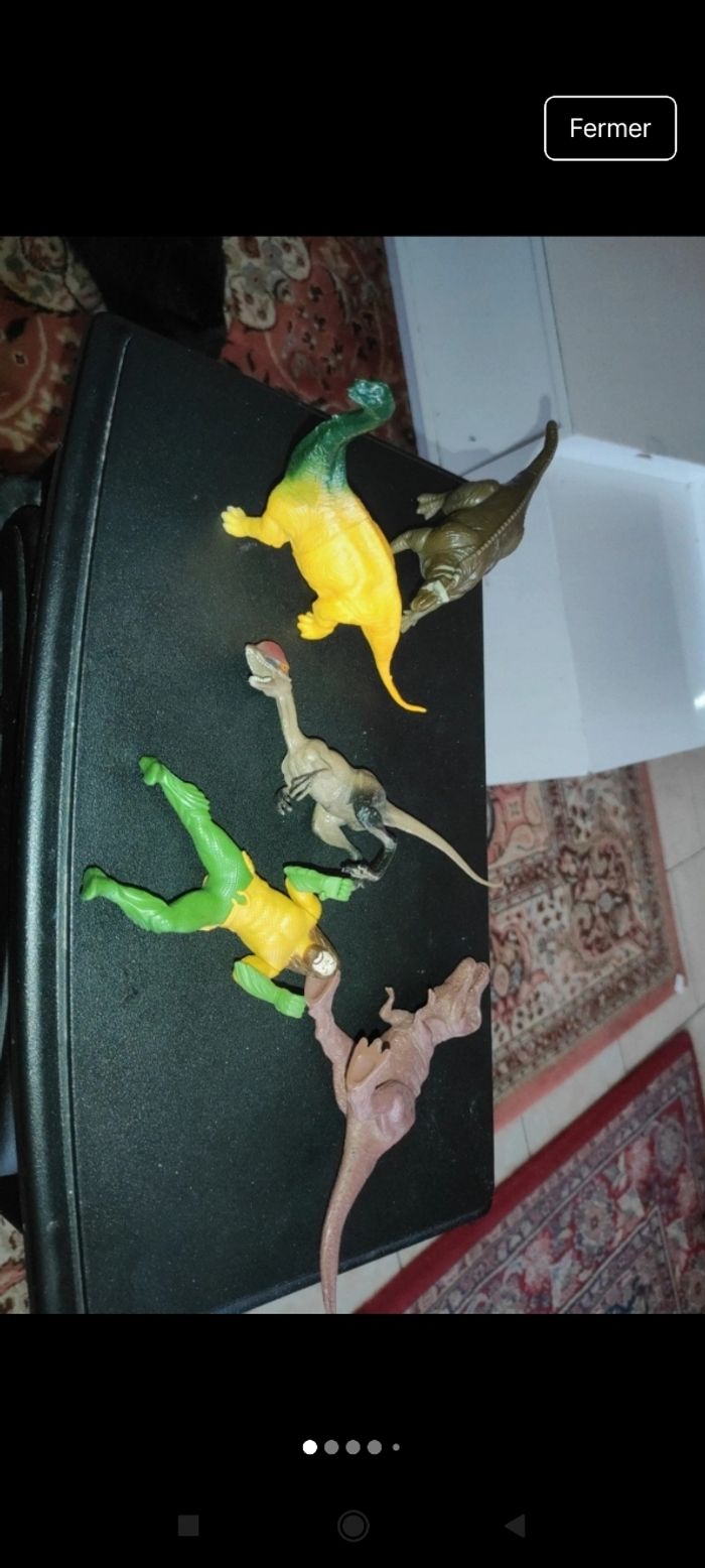 Lot dinosaure j2