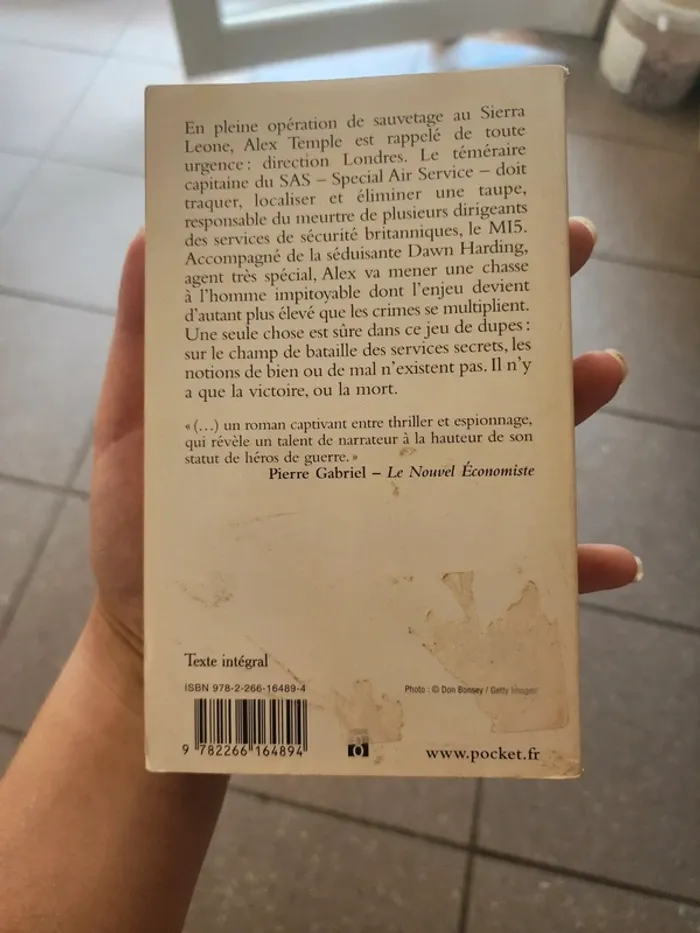 Livre de poche "nom de code : veilleur" de Chris Ryan - photo numéro 2
