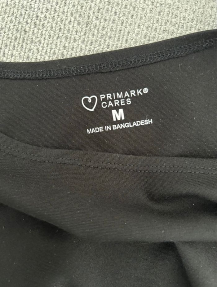 Petite robe noire - photo numéro 2