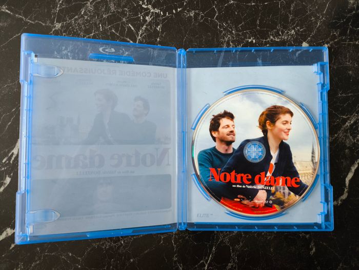 Notre Dame en Blu-ray - photo numéro 3