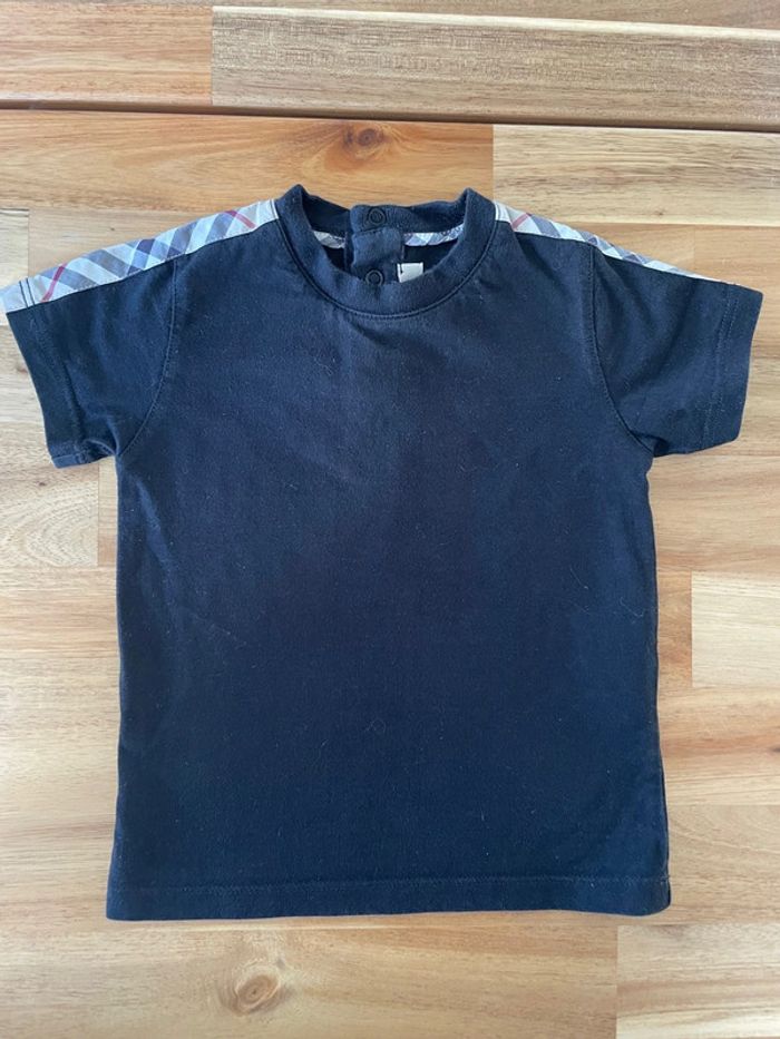 T shirt Burberry 9 mois