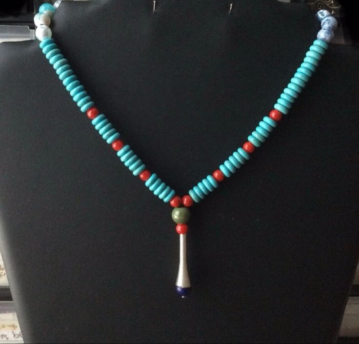 Beau collier pendentif cône spirale et perle lapis-lazuli - photo numéro 1