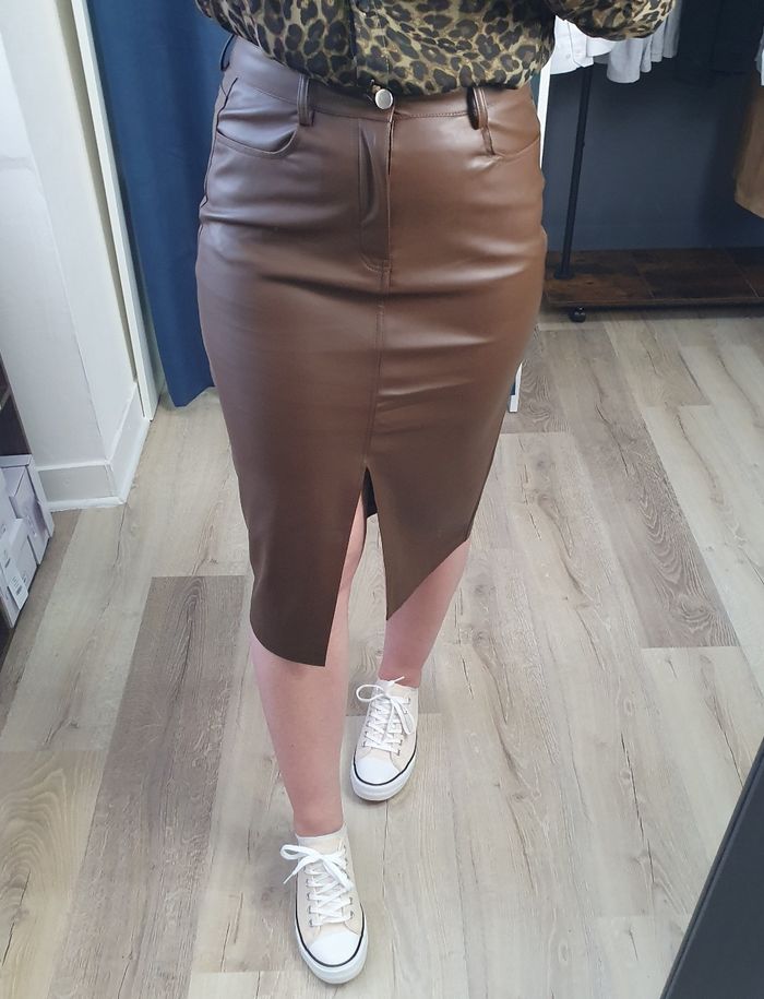 Jupe mi-longue simili cuir Madrid marron Taille S - photo numéro 3