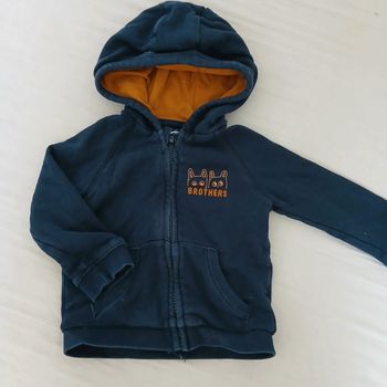 Gilet kiabi 18m