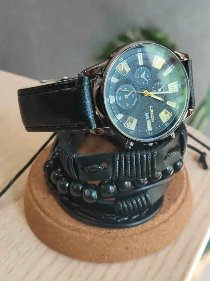 Mon précise noir, dorée, trio bracelets