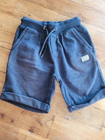 Short Tape à l'œil