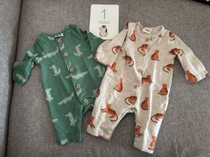 Lot pyjama sans pied 1 mois