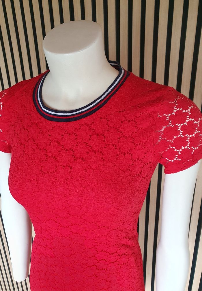 Superbe robe rouge Superdry 😍 - photo numéro 5