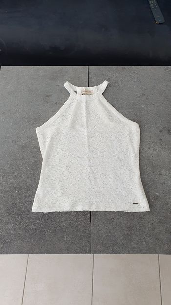 Haut neuf blanc cassé Hollister en S