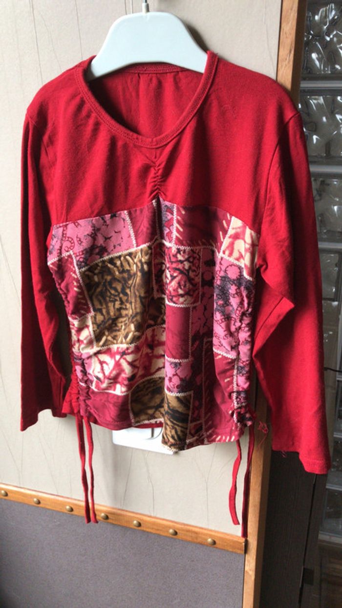 Tee-shirt rouge 8 ans