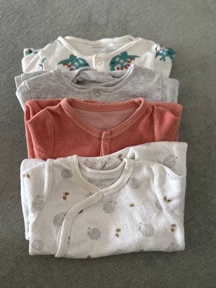Lot de 4 pyjamas bébé
