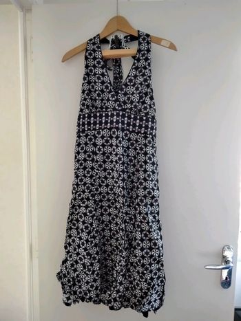 Robe dos nu Camaïeu taille 40
