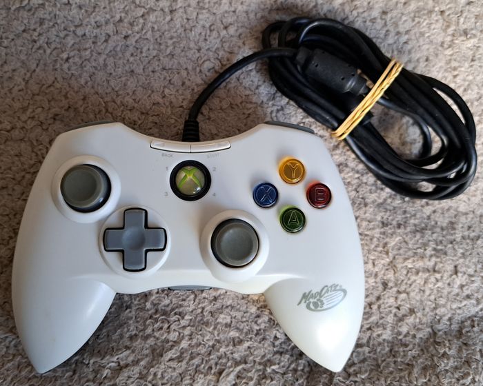 🎮 Manette filaire blanche MadCatz Microsoft Xbox 360
