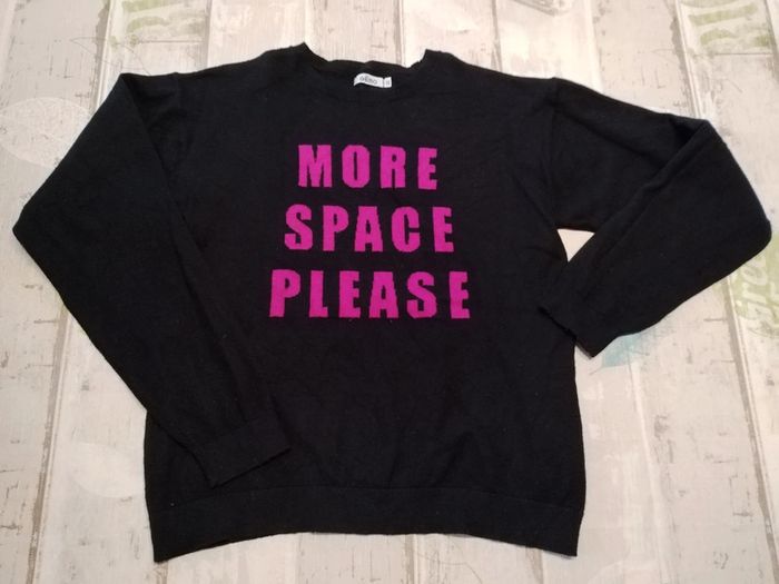 Pull noir