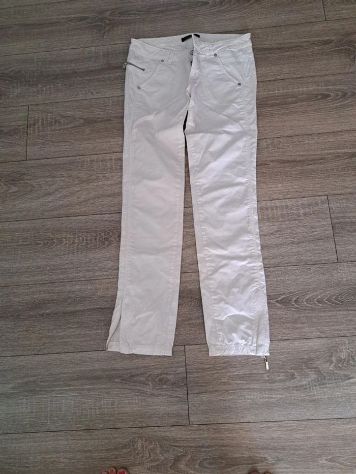 Jean blanc taille 40