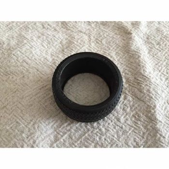 pneu avant michelin pièce miniature dodge viper RT10 1/18 1/18e 1/18eme burago