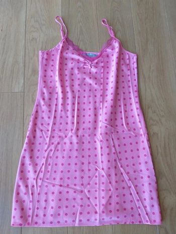 Nuisette neuve en taille 42/44