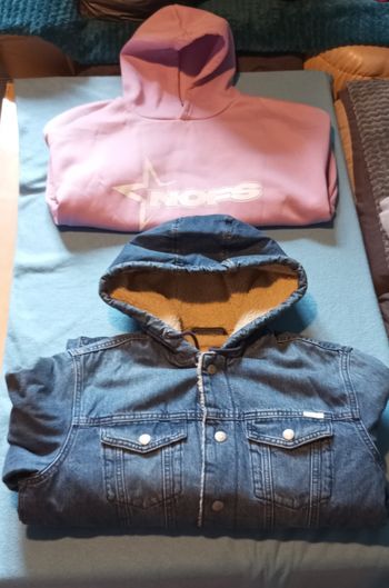 Vêtement garçon taille S / 16 ans