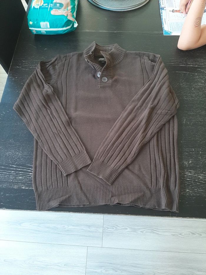 Pull marron