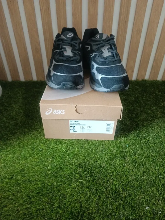 Basket Asics Gel NYC Graphite grey black T41.5 neuve