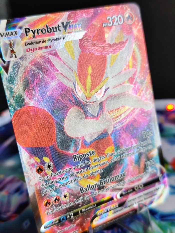 Carte pokémon neuve 🇨🇵 Pyrobut Vmax 036/192 Clash des rebelles - photo numéro 3