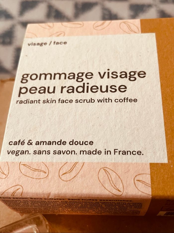 Magnifique lot cosmétique Tarte neuf - photo numéro 7