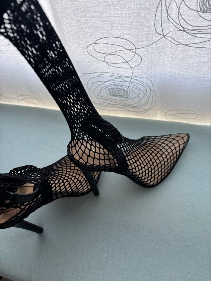 Talon transparent maille tissu noir - photo numéro 8