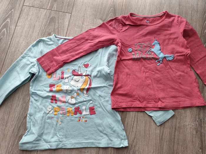 Lot de 2 t shirts à manches longues