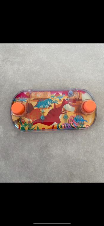 Jeu des anneaux dinosaure neuf