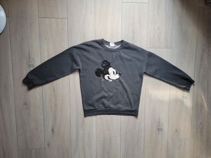 Sweet gris avec motif Mickey. Garçon ou fille/femme taille S. Marque Disney