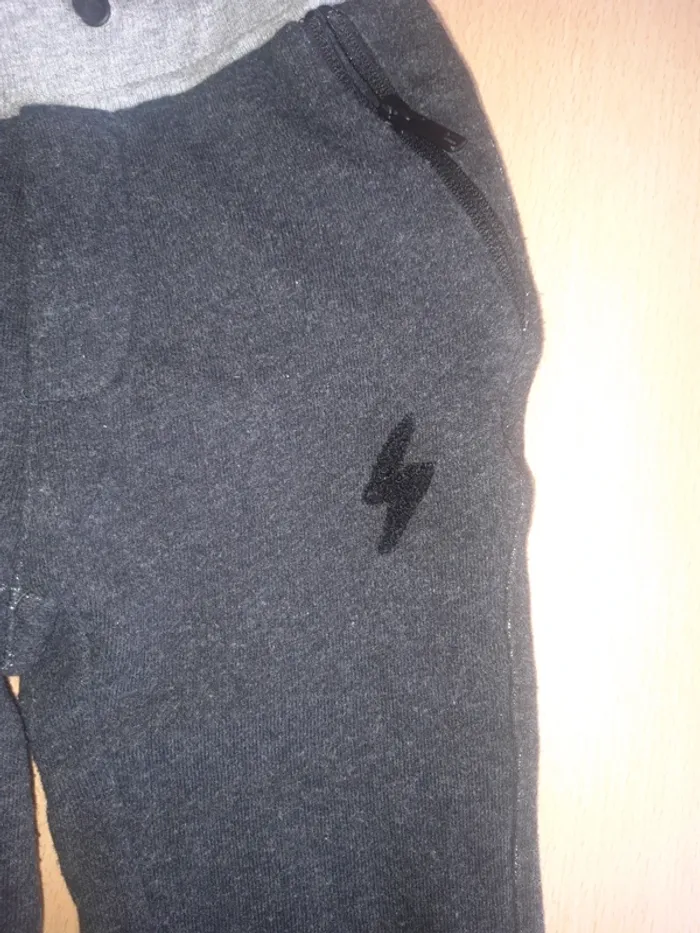 Pantalon Ikks 5 ans - photo numéro 2