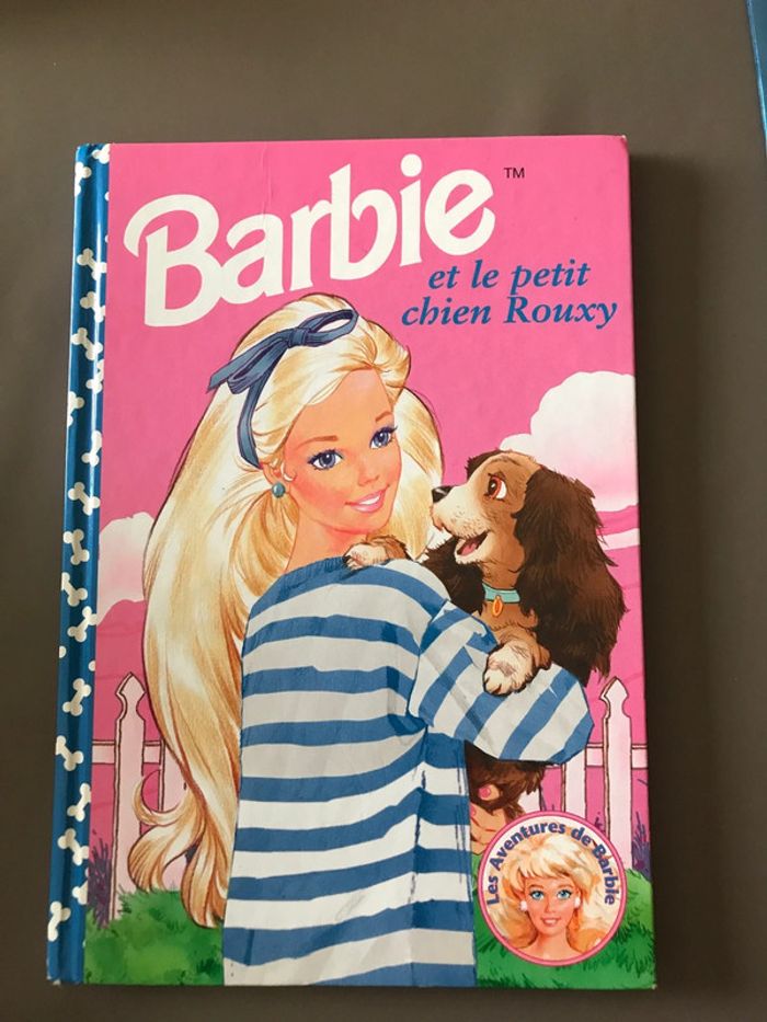 Livre Barbie et le chien Rouxy