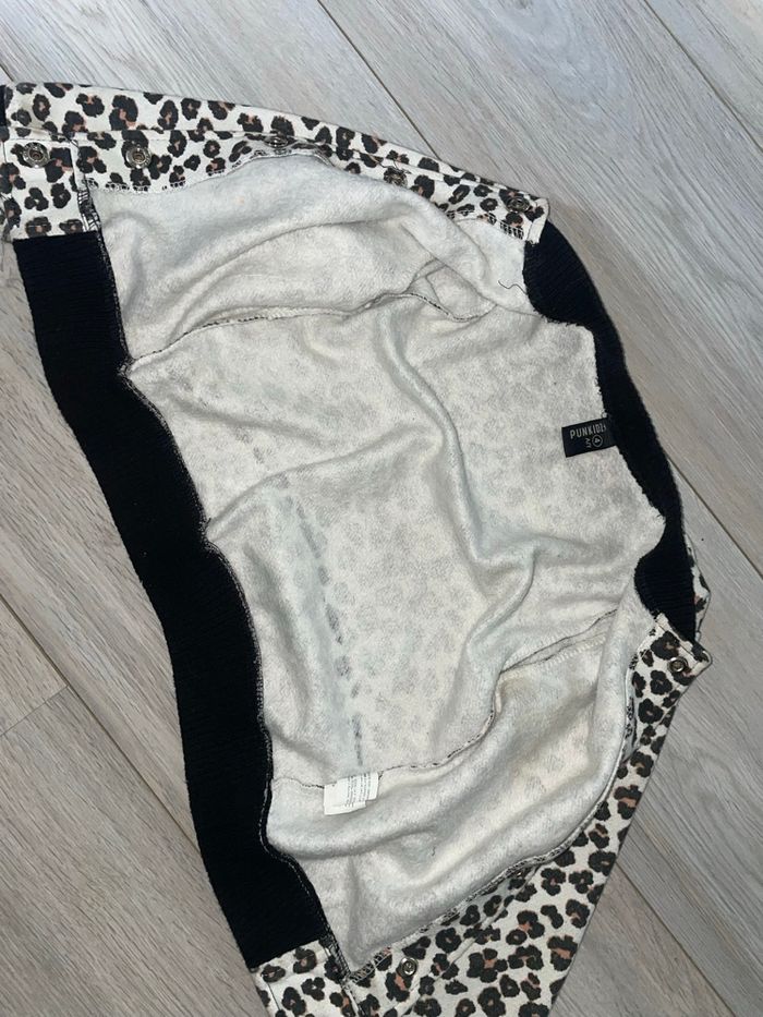 Lot veste + hauts fille 3/4ans - photo numéro 3