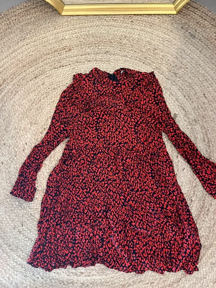 Robe léopard rouge Zara