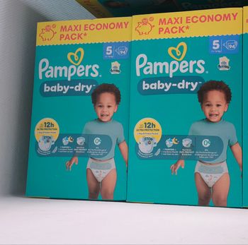 Les couches pampers taille 5