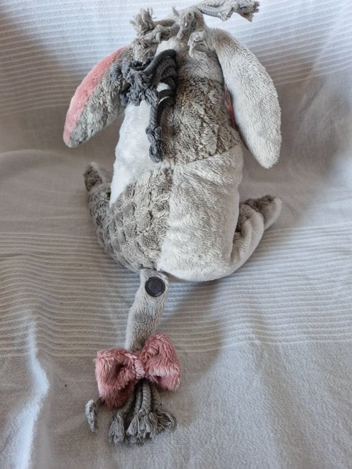Peluche  bourriquet avec coeur Disney  nicotoy - photo numéro 6