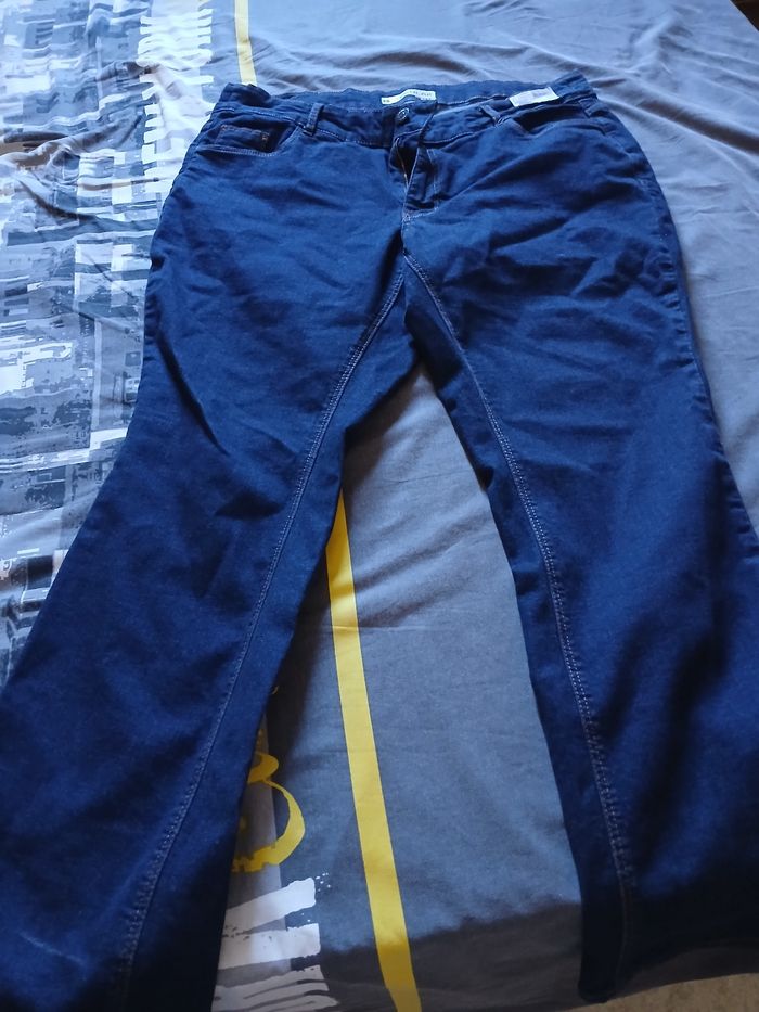 Jean bleu femme