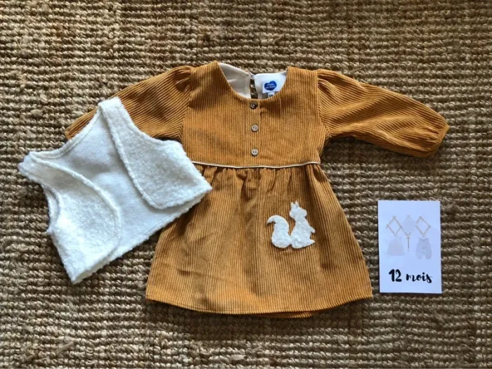 Robe à manches longues en velours