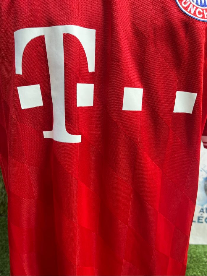 Maillot lahm Bayern Munich - photo numéro 6