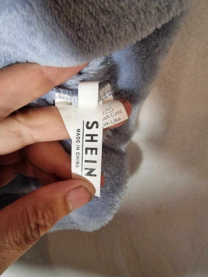 Ensemble brassière et mini short Shein - photo numéro 5