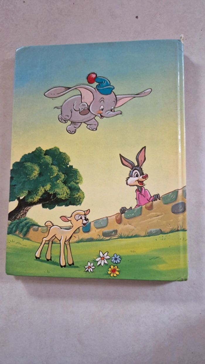 Livre collection disney une histoire par jour - photo numéro 3