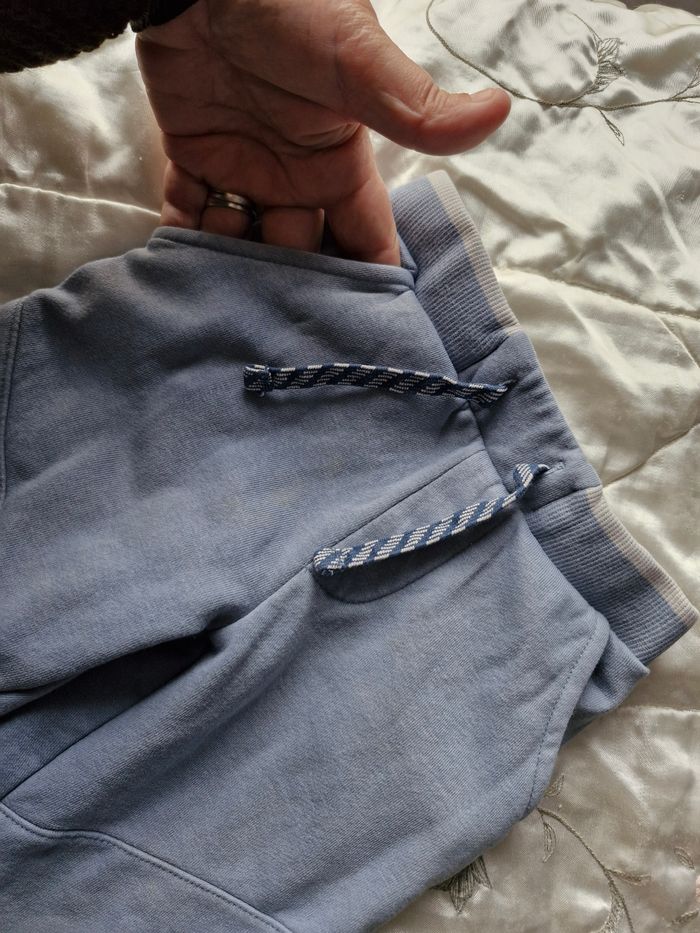 Beau pantalon style jogging taille réglable - photo numéro 3