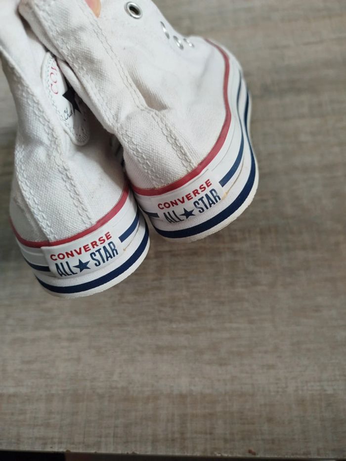 Converse plateforme pointure 31 - photo numéro 3
