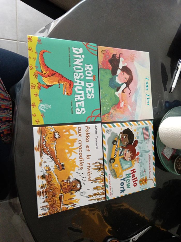Lot de 4 Livres enfant - photo numéro 1