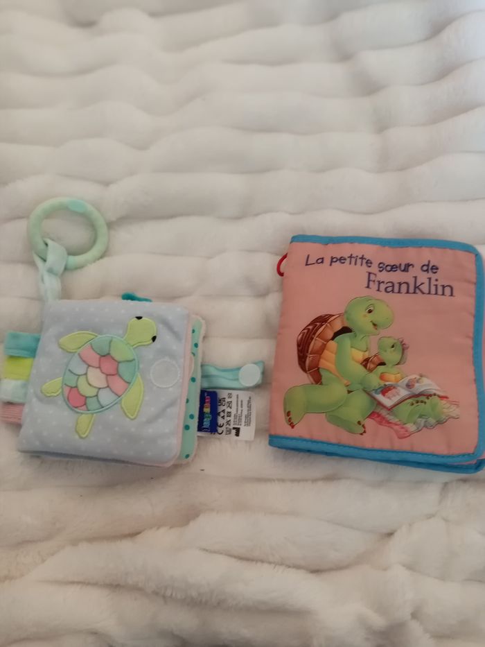 Lot livré bebe - photo numéro 3