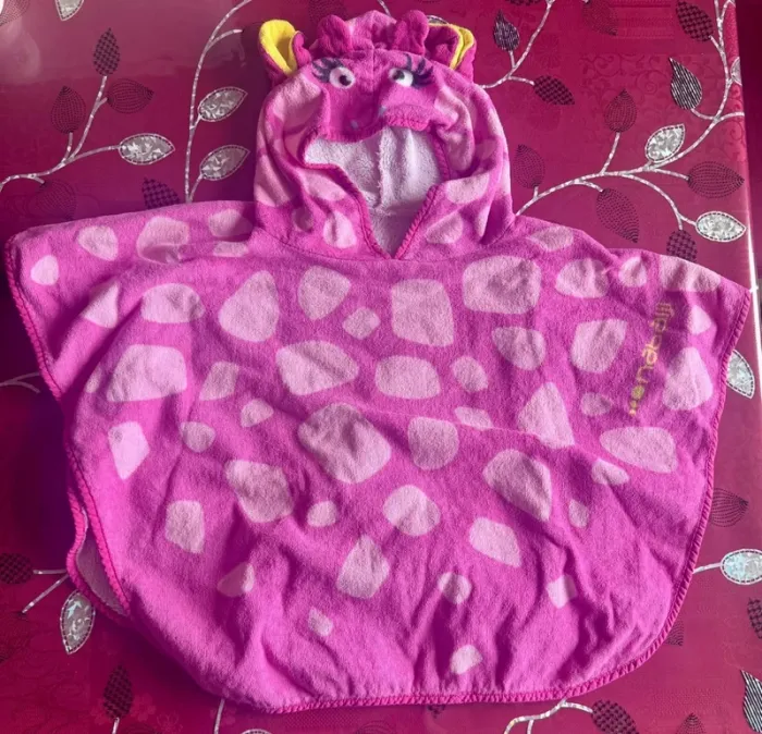 Cape de bain piscine fille 2 ans Décathlon