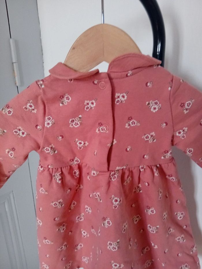 Robe à motifs fleurs 🌸 C&A - 3/6 mois - photo numéro 5