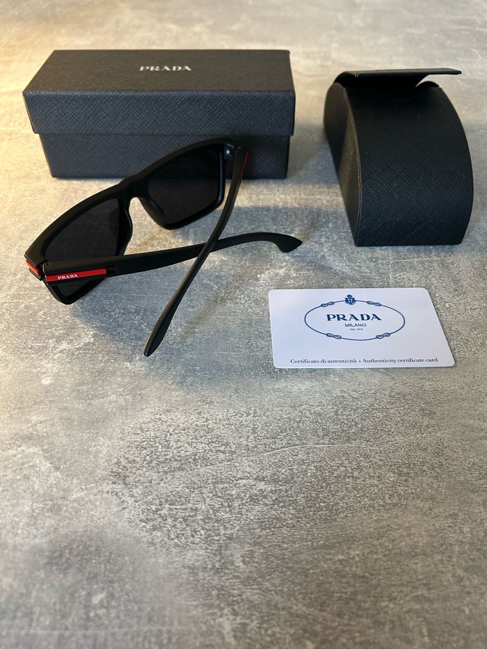 Lunettes Prada Linea noir - photo numéro 5